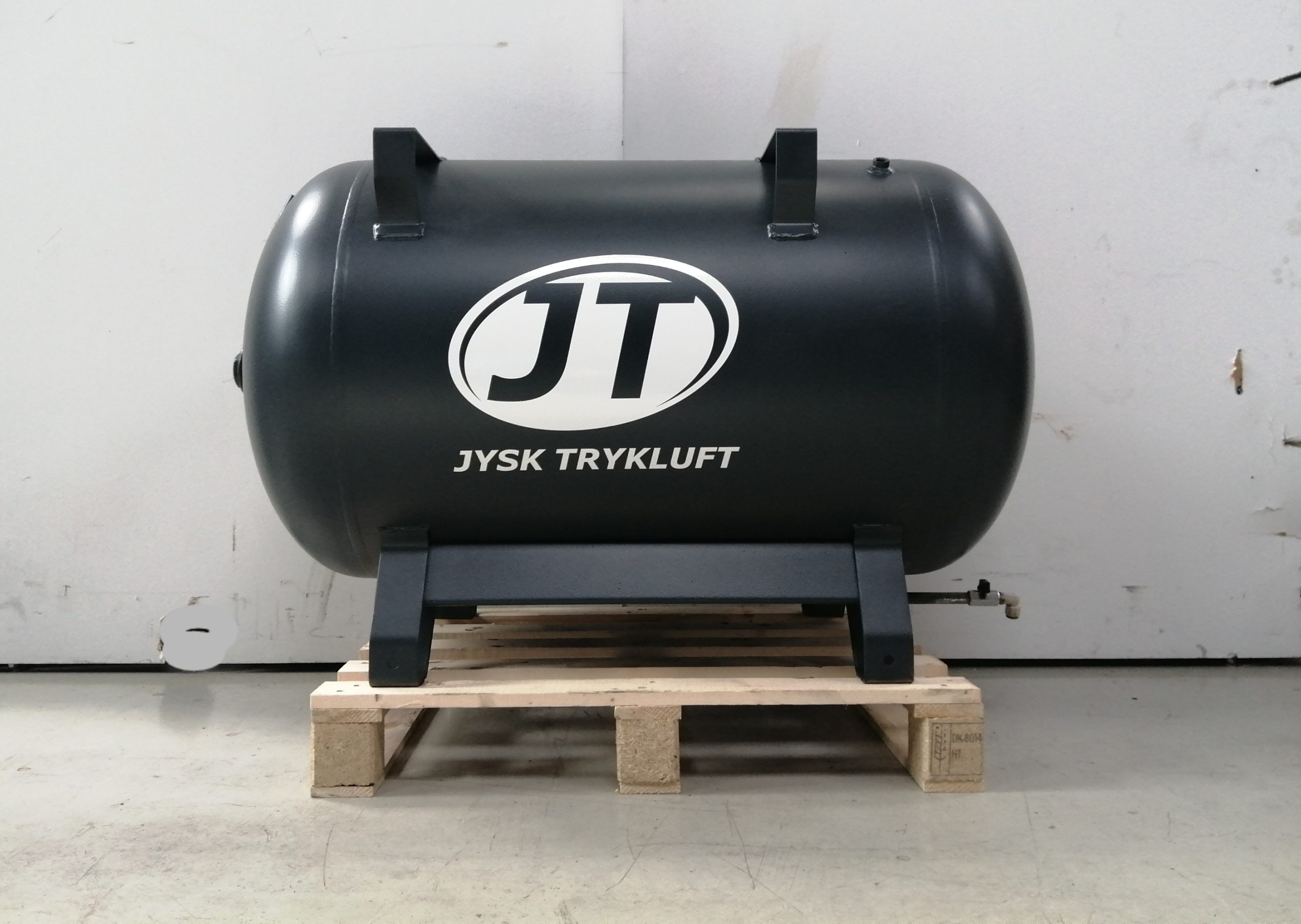 Beholder til salg 3 B174-scaled